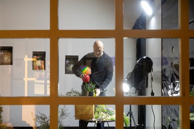HoldingSpaceGraham-ConstanceARI-53